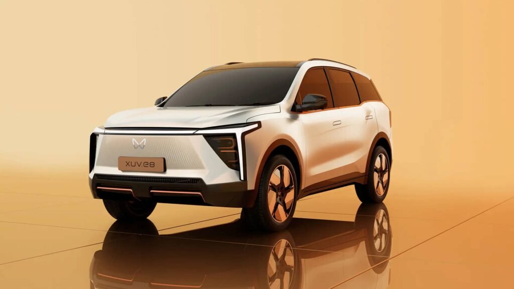 Mahindra-xuv-e8-front-three-quarters

Top 5 Best Electric Cars from Mahindra Launching in India Soon